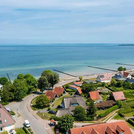 Holiday home An Der Steilkueste Finnhuette 03